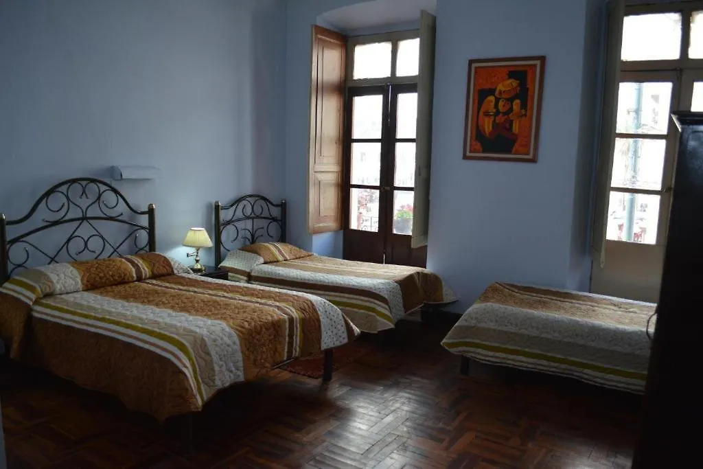 Gasthuis Hostal Juana De Arco Quito