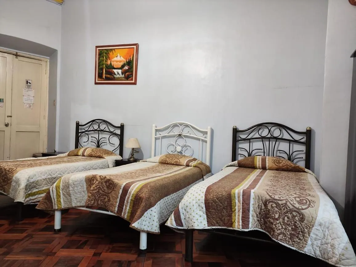 Hostal Juana De Arco Quito Gasthuis