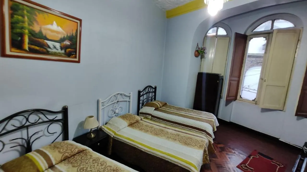 Guest house Hostal Juana De Arco Quito Ecuador